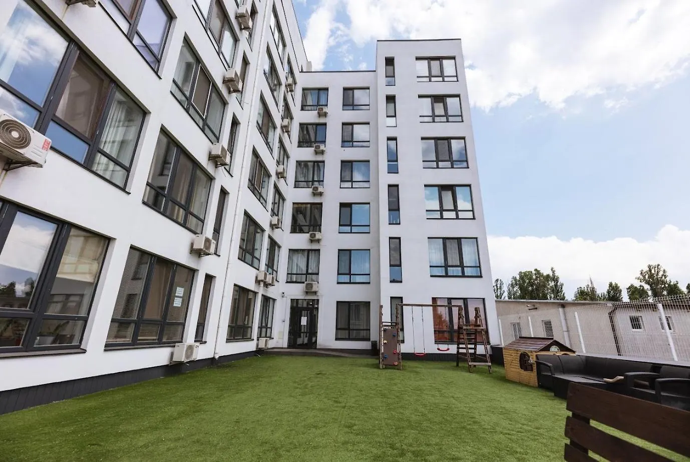Apartament Nyvky Residence Studio 35 Near Retroville Kijów